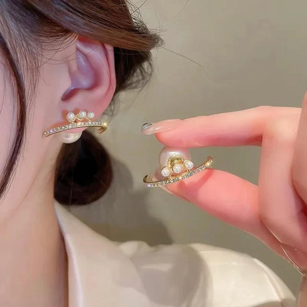 DARA EARRINGS